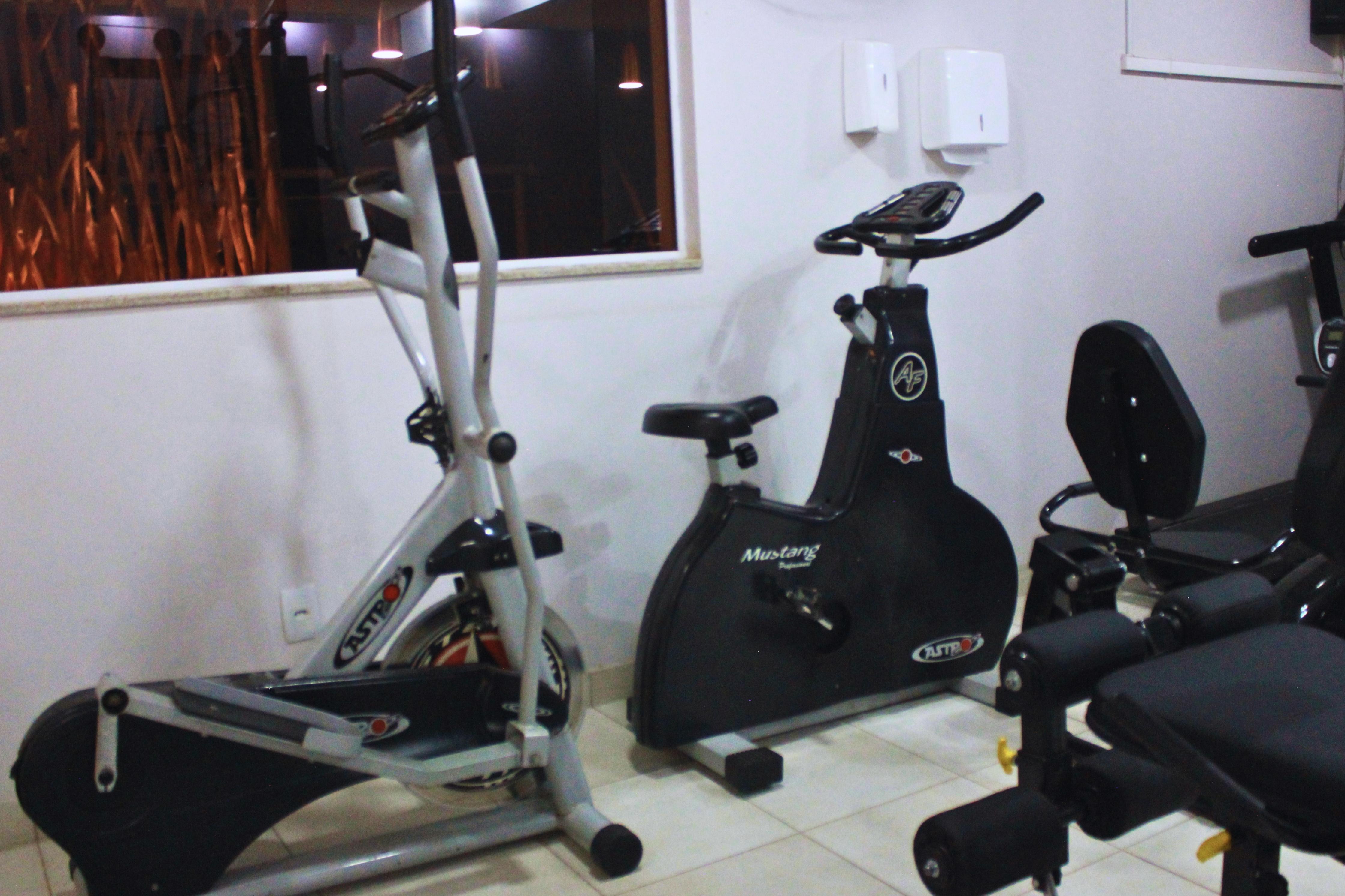 Gontijo Inn Hotel Itajubá Zewnętrze zdjęcie Elliptical trainer (left)