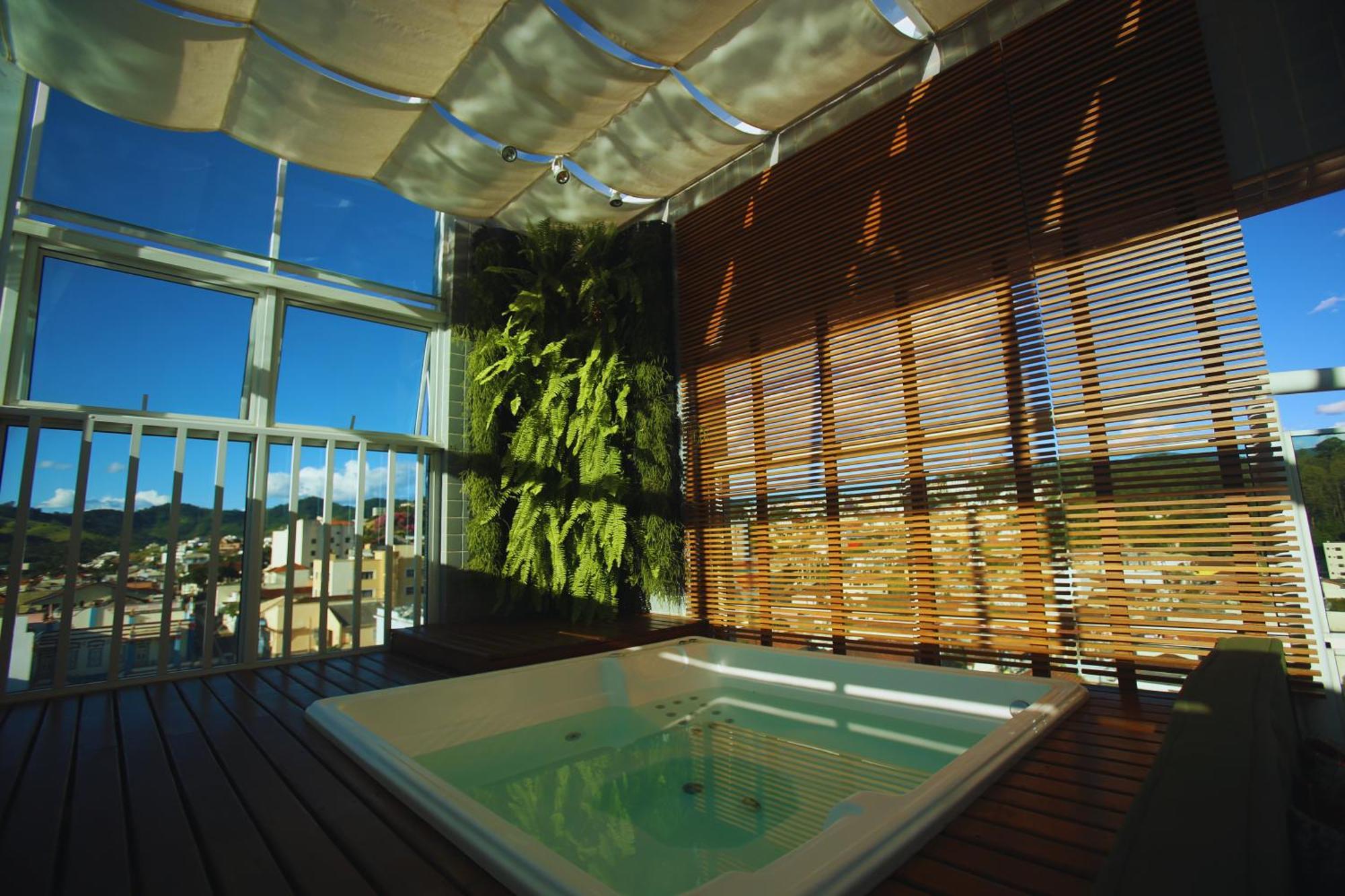 Gontijo Inn Hotel Itajubá Zewnętrze zdjęcie A rooftop spa